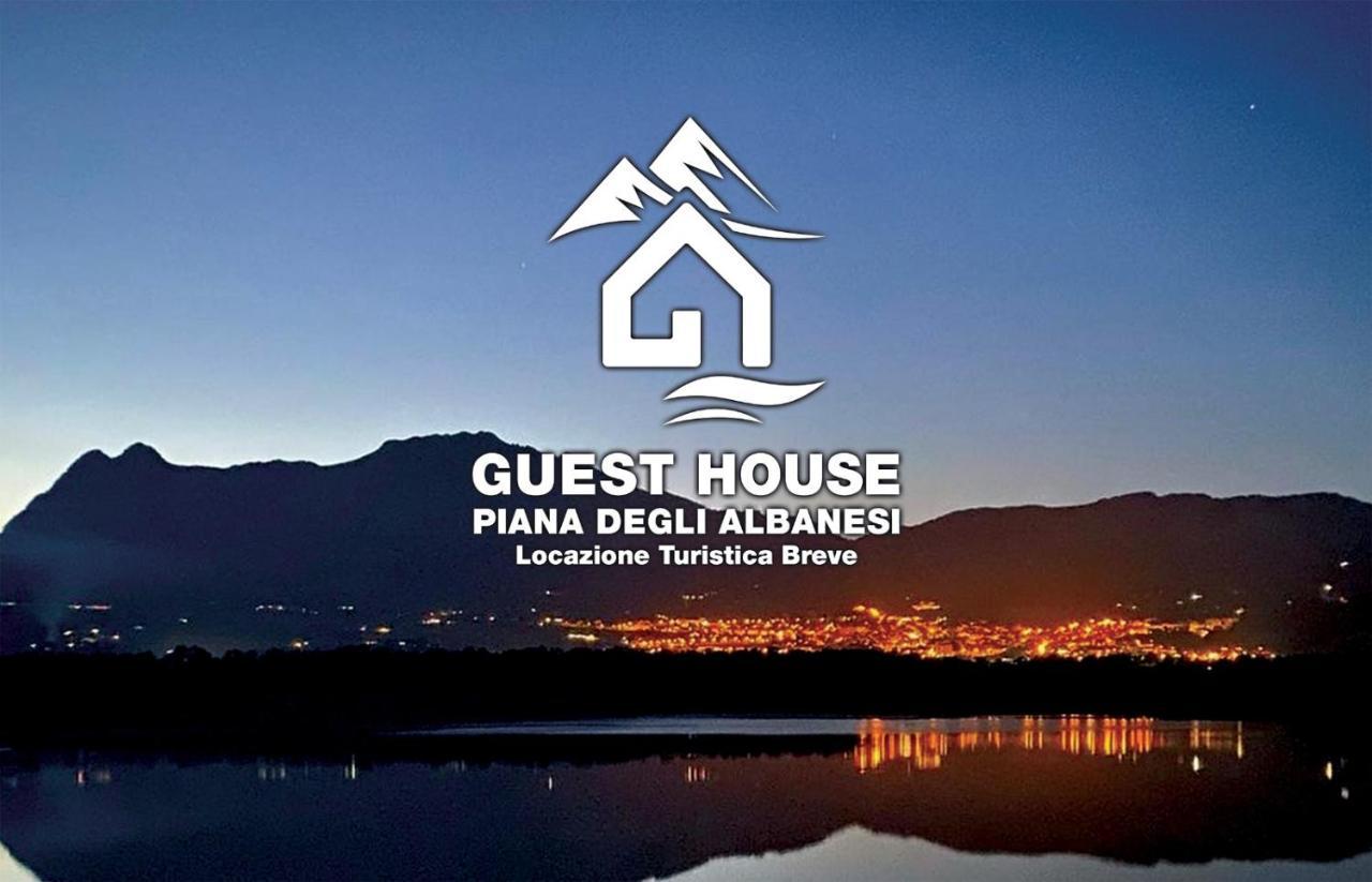 Guest House П'яна-дельї-Альбанезі Екстер'єр фото